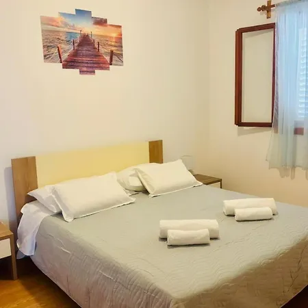 Apartament By The Sea Karbuni, Korcula - 23806 *